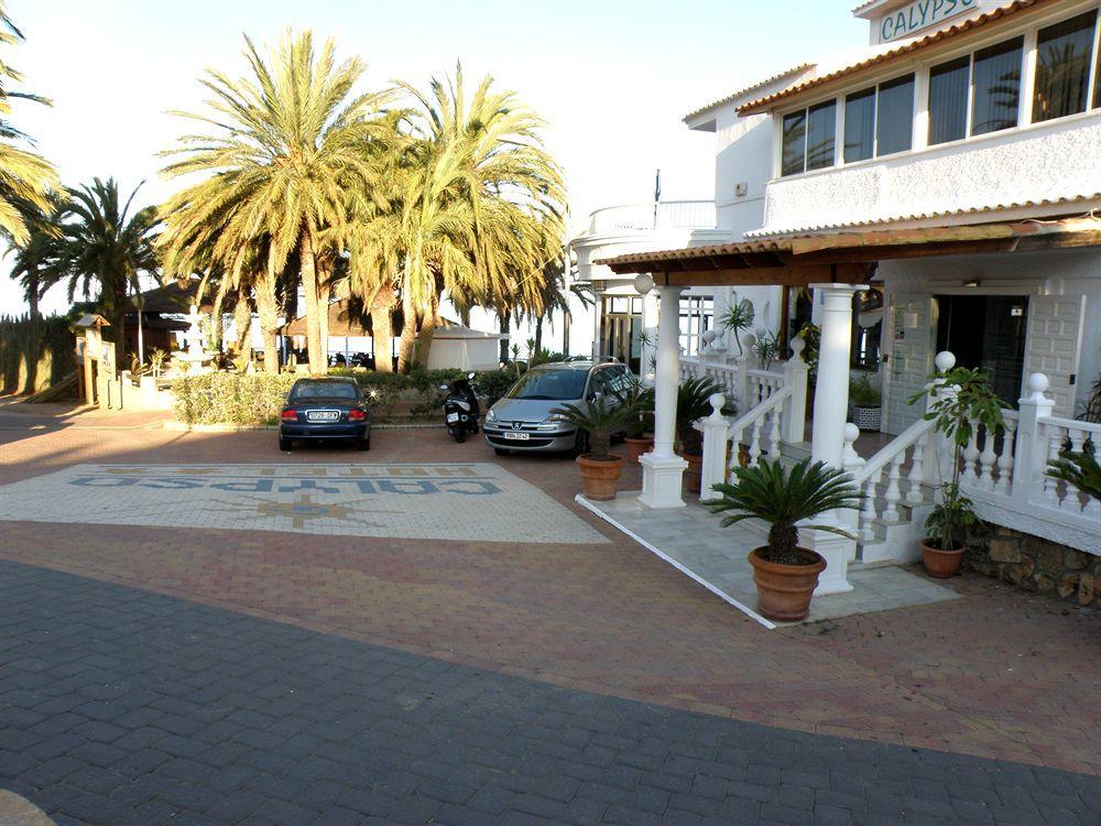 Hotel Calypso ซานฮวน เด ลอส เตร์เรรอส ภายนอก รูปภาพ