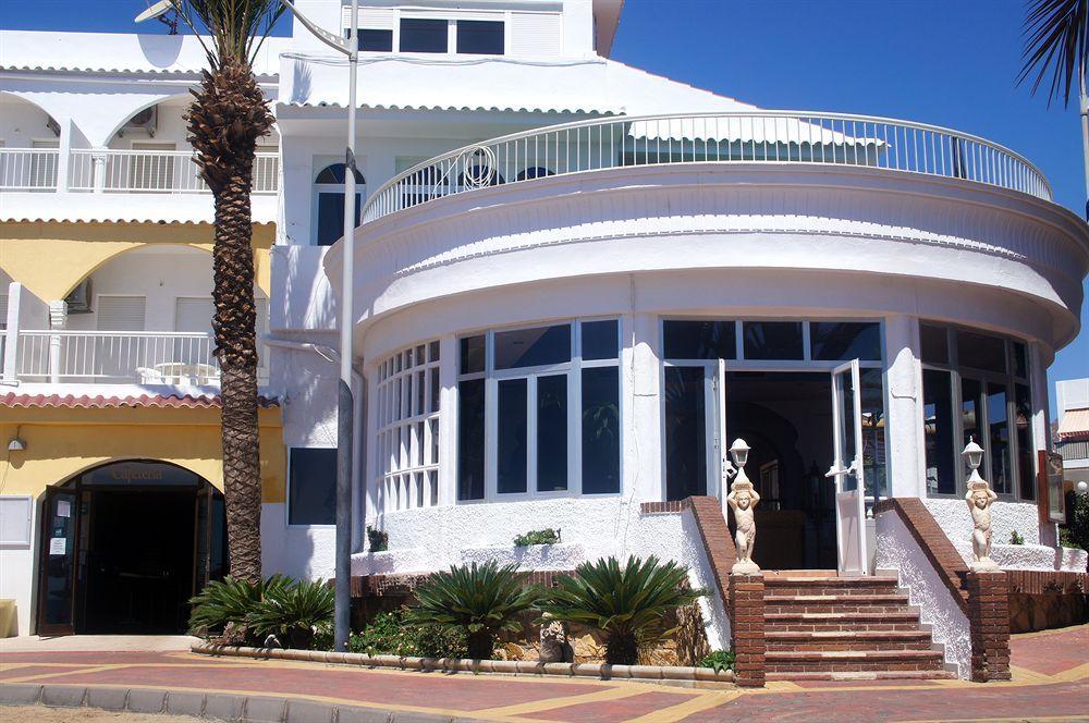 Hotel Calypso ซานฮวน เด ลอส เตร์เรรอส ภายนอก รูปภาพ