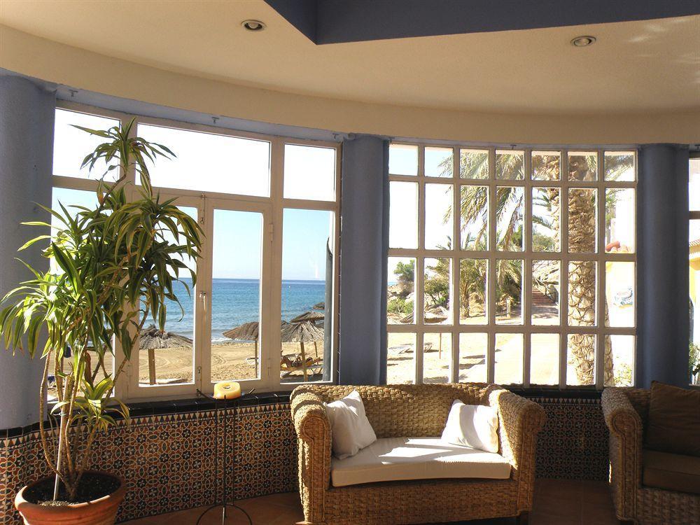 Hotel Calypso ซานฮวน เด ลอส เตร์เรรอส ภายนอก รูปภาพ
