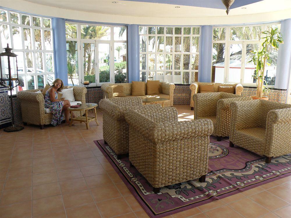 Hotel Calypso ซานฮวน เด ลอส เตร์เรรอส ภายนอก รูปภาพ